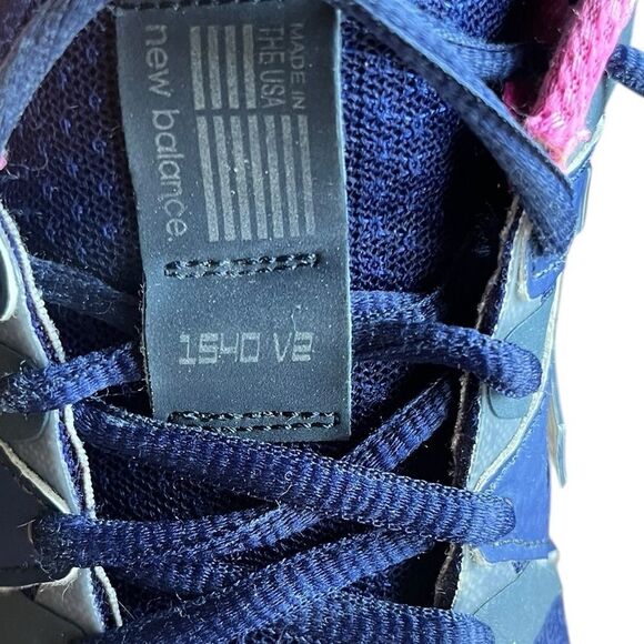 New Balance 1540v2 Women’s Blue And Pink Athletic Shoes, Size 7 - Picture 10 of 10